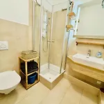 Stromdampfer, Hafenblick Apartman *