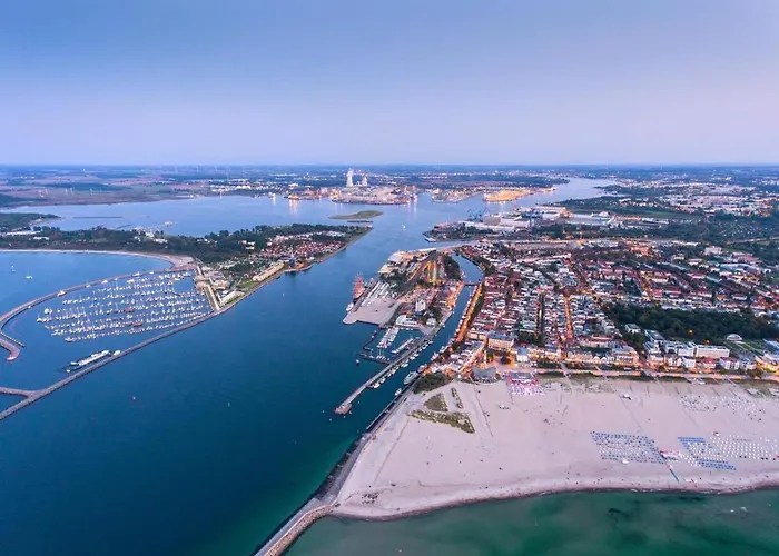 Stromdampfer, Hafenblick Rostock